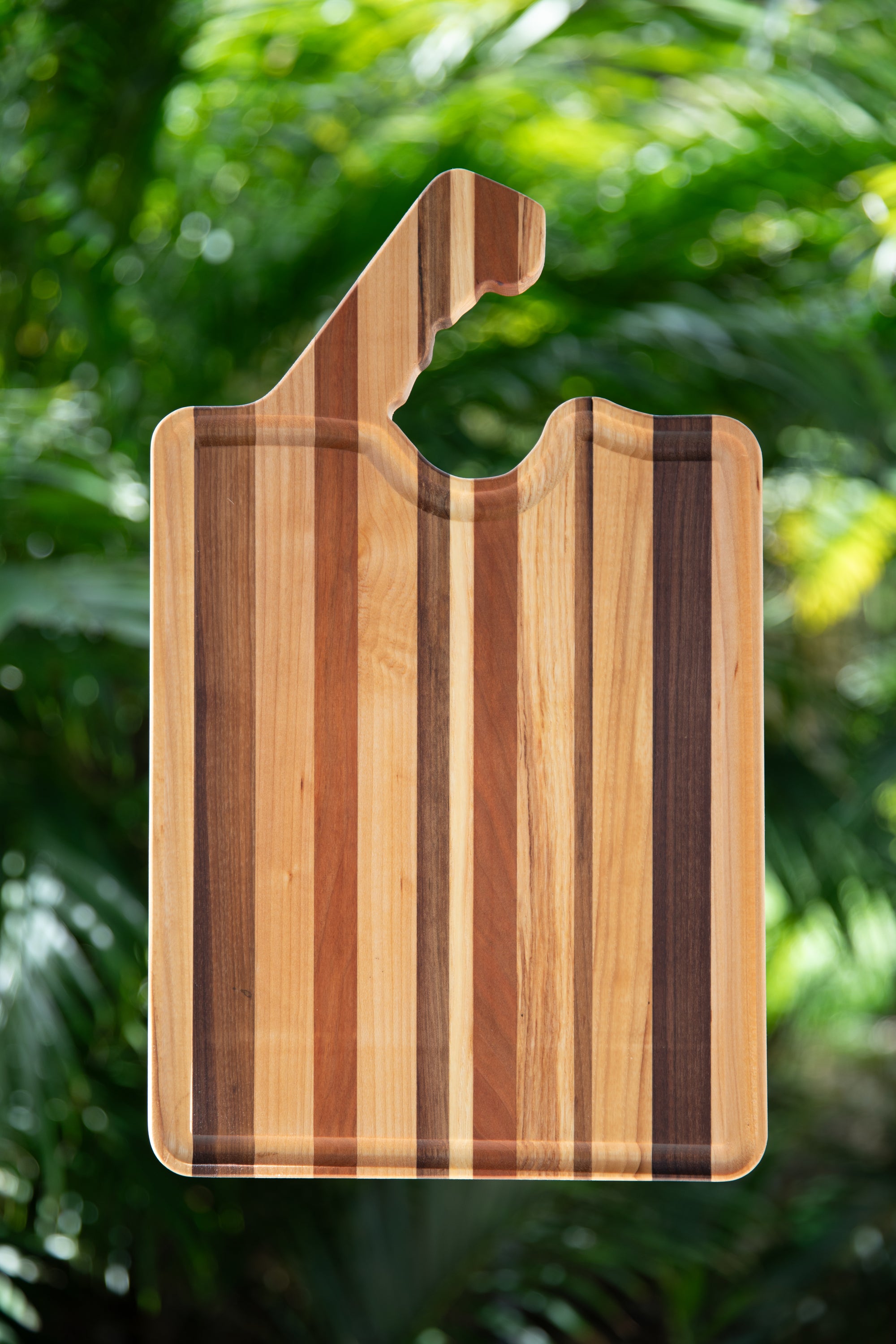 The Medium Cutting Board