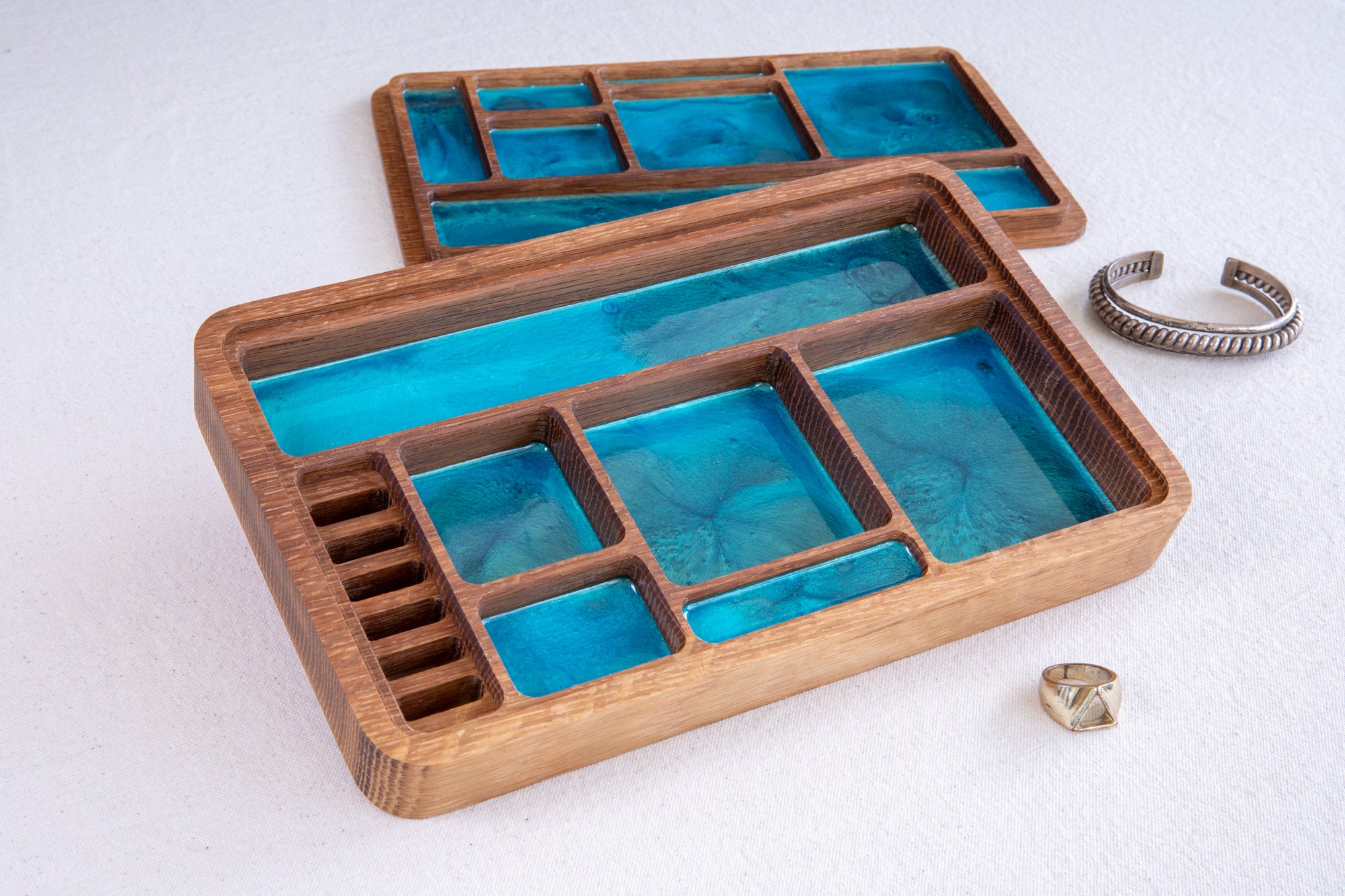 The Divina Four Box Set, Oak