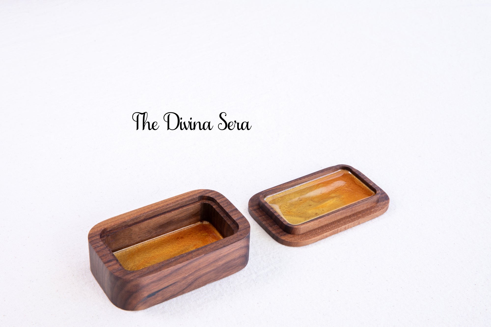The Divina Four Box Set, Walnut